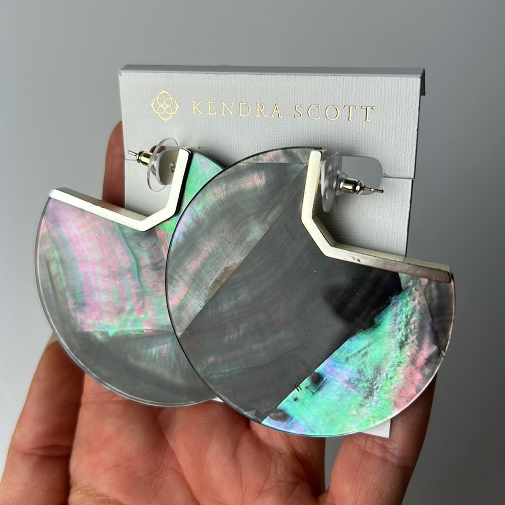 NWT Kendra Scott Kai earrings